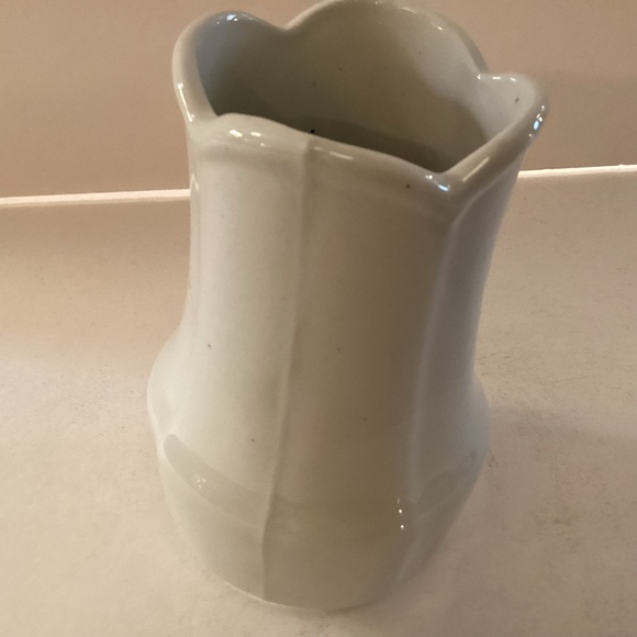 Royal Ironstone 5” vase by Johnson Bros. England. - Picture 1 of 5